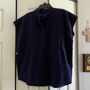 Women’s FIGS Rafaela scrub top